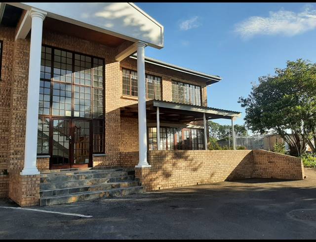 114M² OFFICE TO LET IN HILLCREST CENTRAL